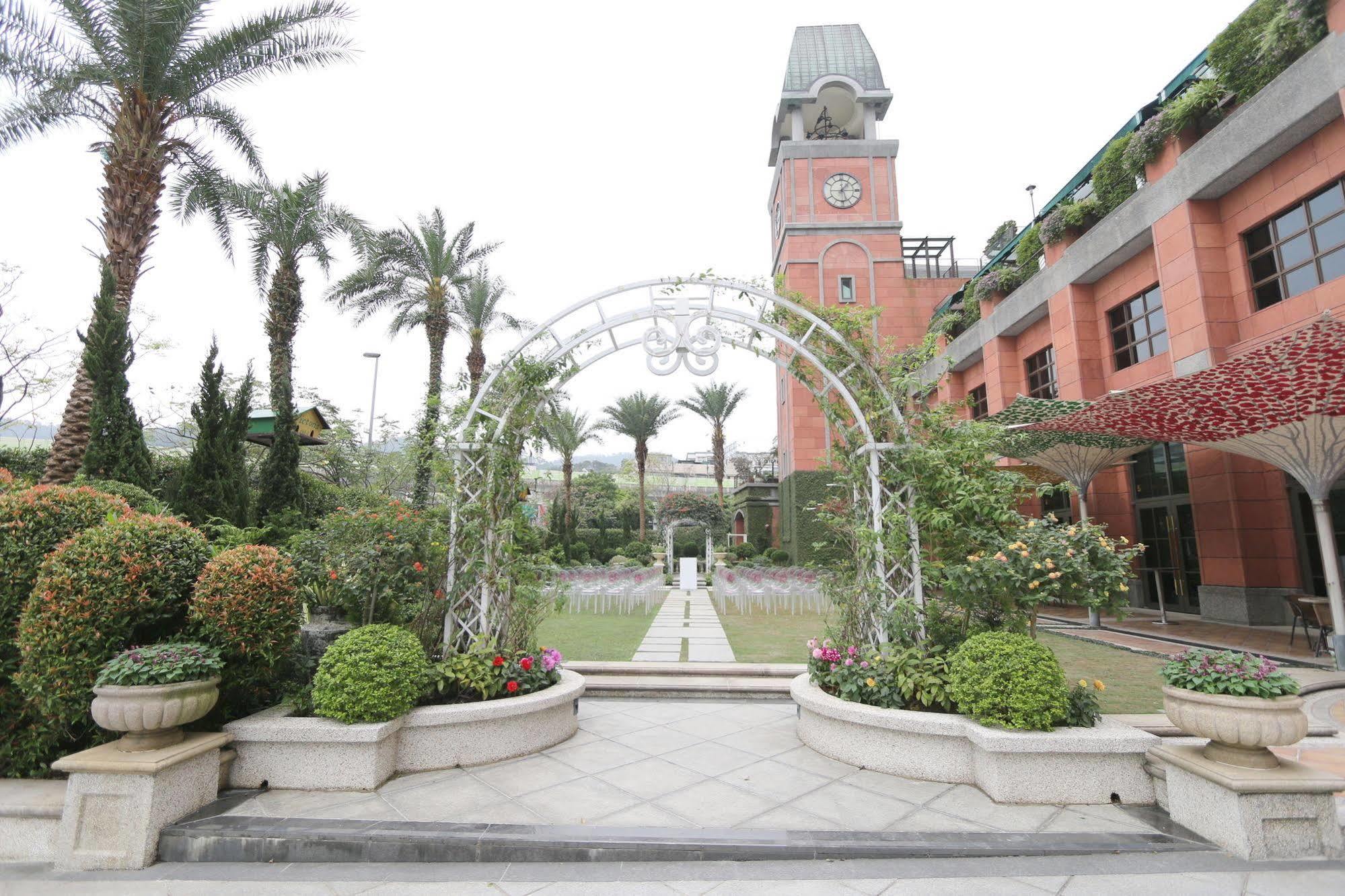 Grand Victoria Hotel Tajpej Buitenkant foto